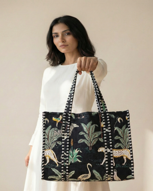 Black Jungle Bag with Zip