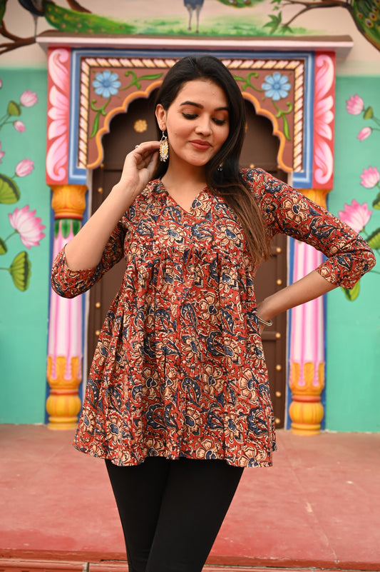 Red Horizon Pure Cotton Short Kurti