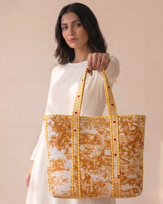 Lemony Tote Bag with Zip
