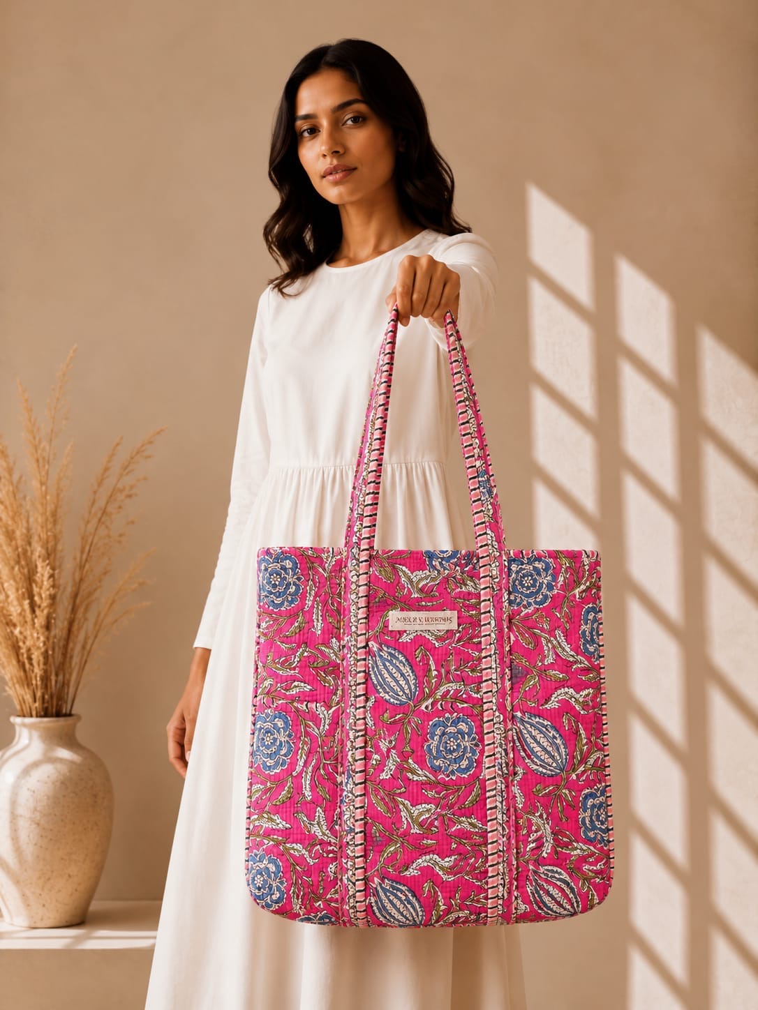 Zoozie Tote Bag with Zip