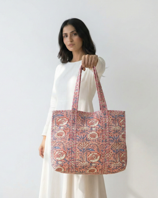 Garden Bay Tote Bag with Zip