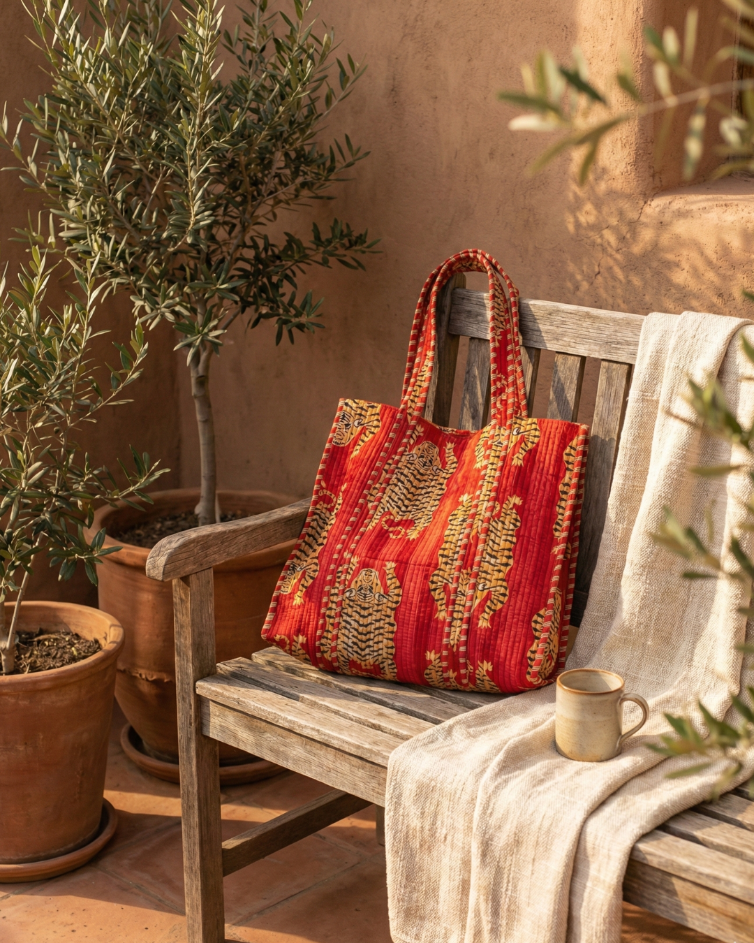 Tiger Trail Tote Bag with Zip