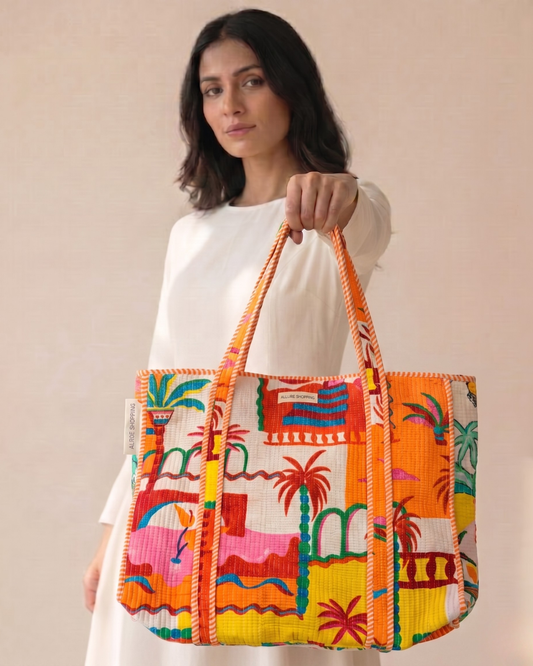 Beachy Bloom Tote Bag with Zip