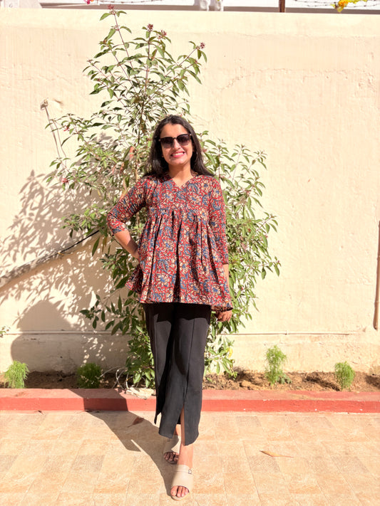 Red Horizon Pure Cotton Short Kurti