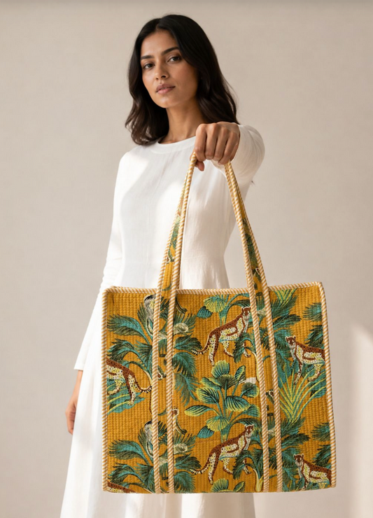 Evergreen Tote Bag with Zip