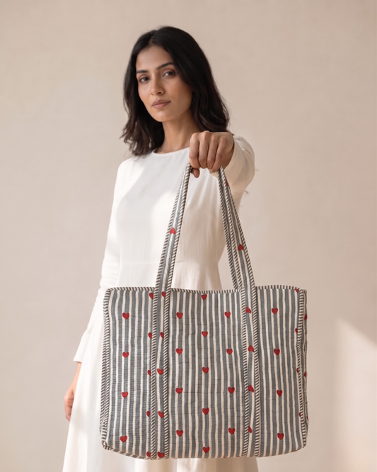 Grey Heartthrob Tote Bag with Zip