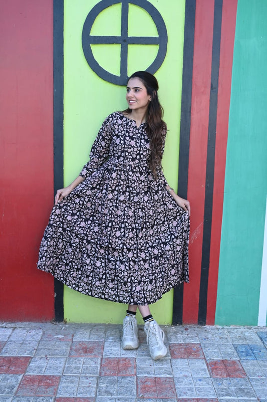 Pink Eclipse Pure Cotton Dress With Pocket