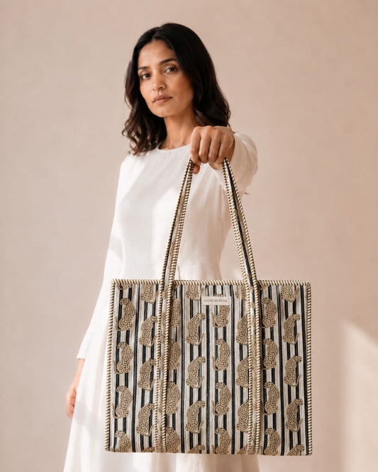 Black & White Tote Bag with Zip