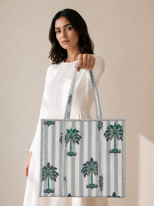 Blossom Bloom Tote Bag with Zip