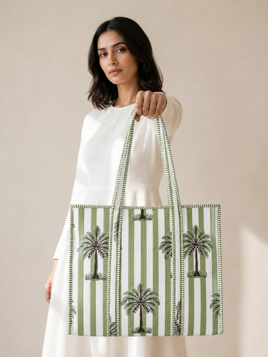 Mint Garden Tote Bag with Zip