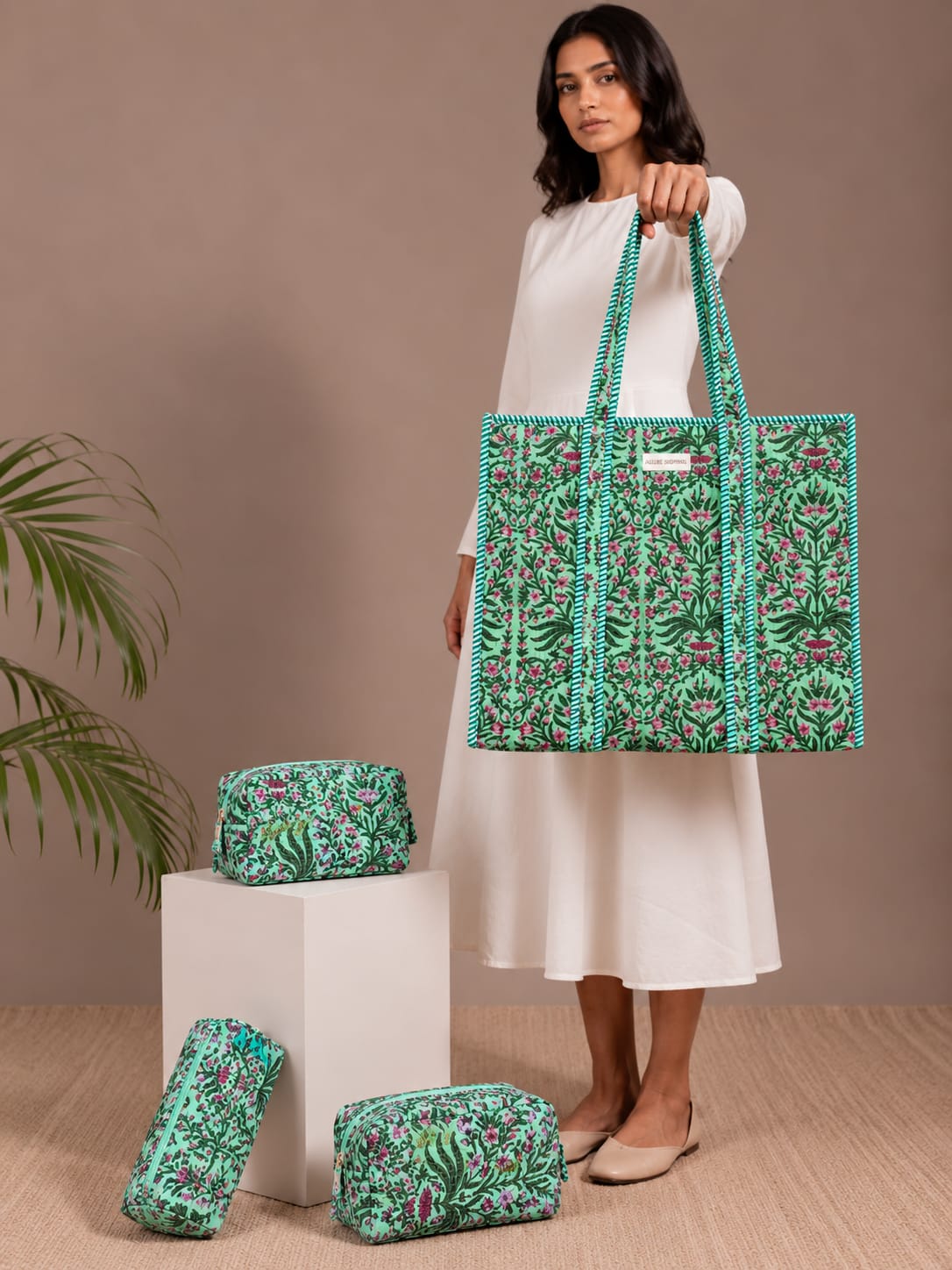 Mint Garden Tote Bag with Zip