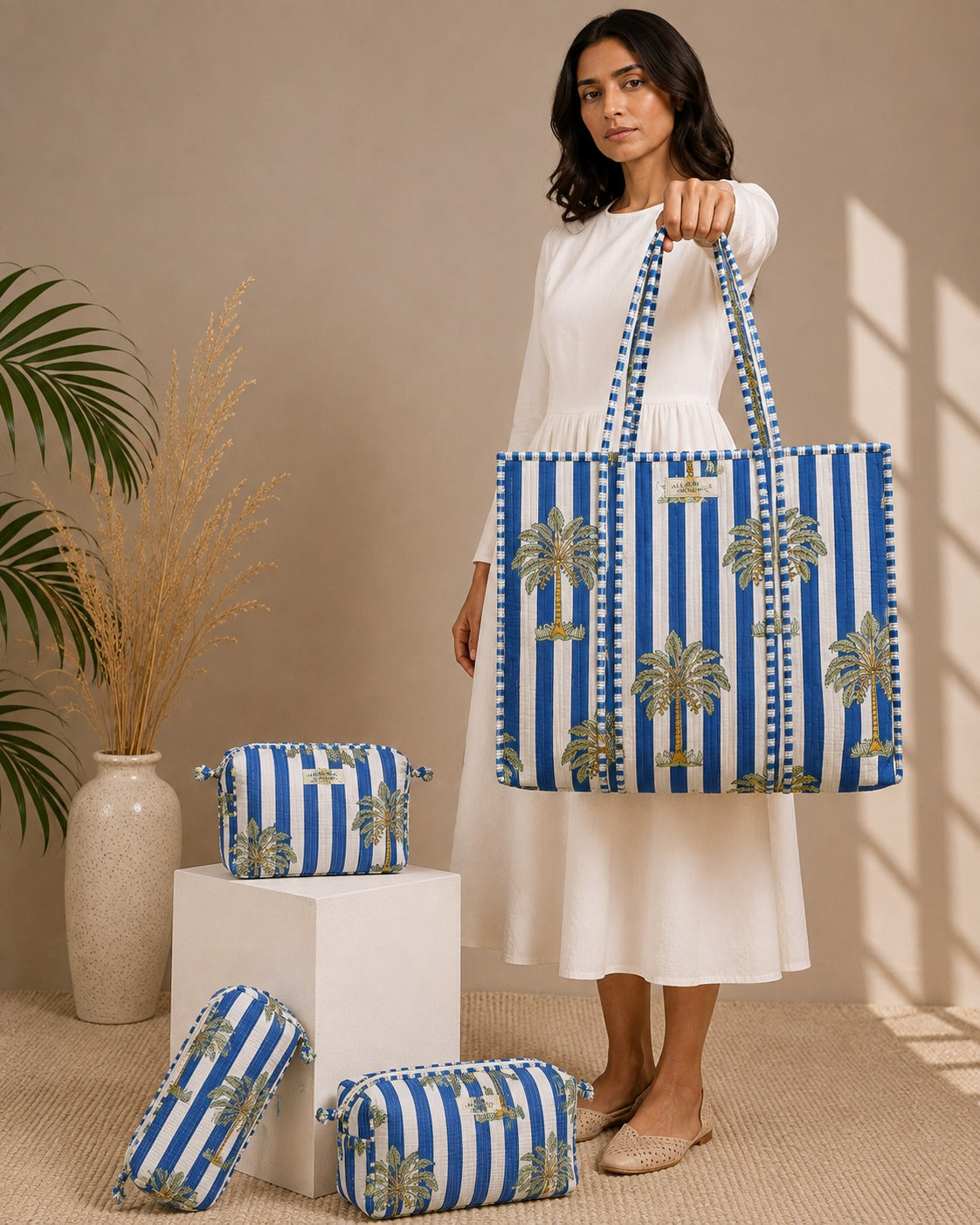 Botanical Bloom Tote Bag with Zip