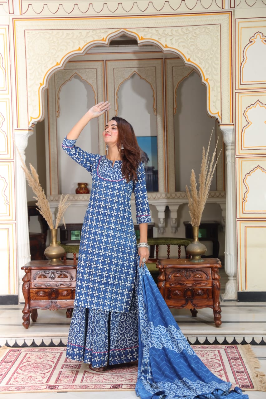 Neelambari — with dupatta