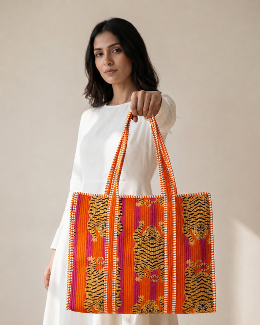 Royal Animal Tote Bag with Zip